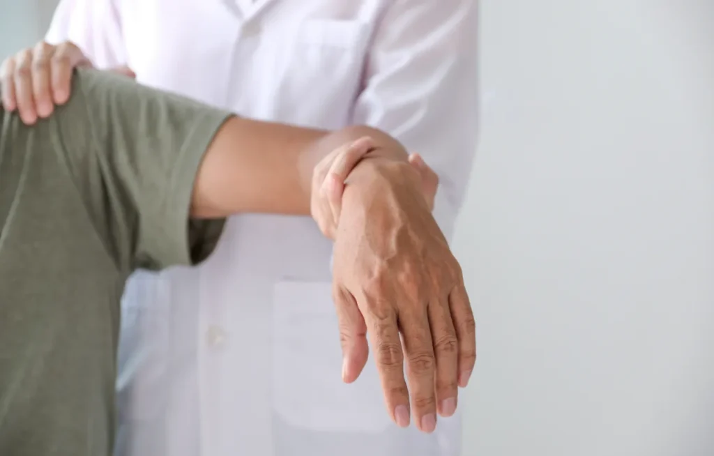 What Do Sports Specialists Check Before You Return to Sport?